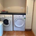 펜션 No 14 Village House, Sneem, 4 Bedrooms 스님