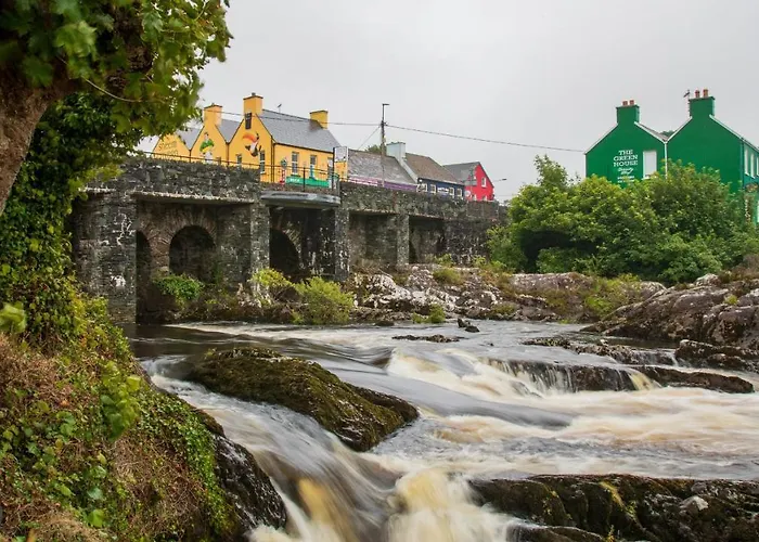 No 14 Village House, Sneem, 4 Bedrooms