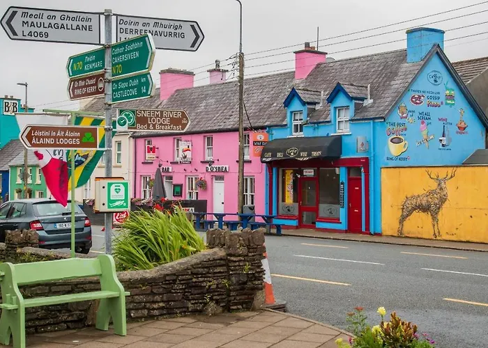 No 14 Village House, Sneem, 4 Bedrooms Дом отдыха